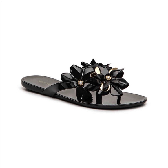 nine west jelly flip flops